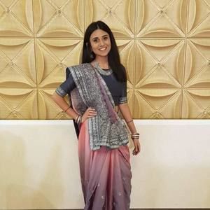 Meet your Posher, Oaviya